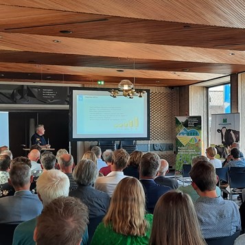 Symposium en voorbeelden uit de praktijk